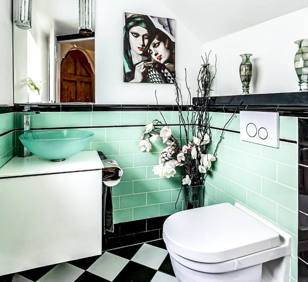 Gatsby Villa London * London