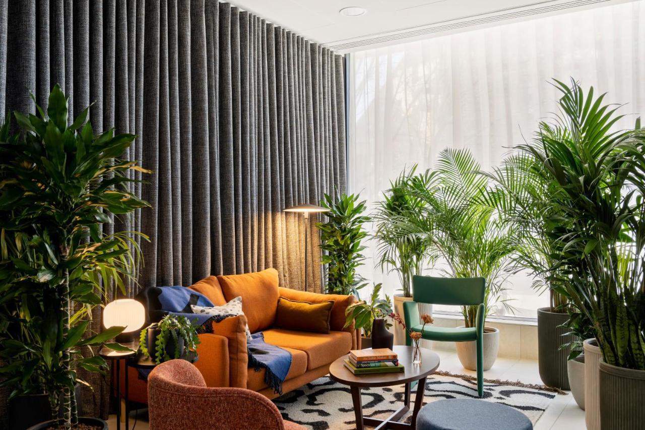 Cove Landmark Pinnacle Aparthotel 4*