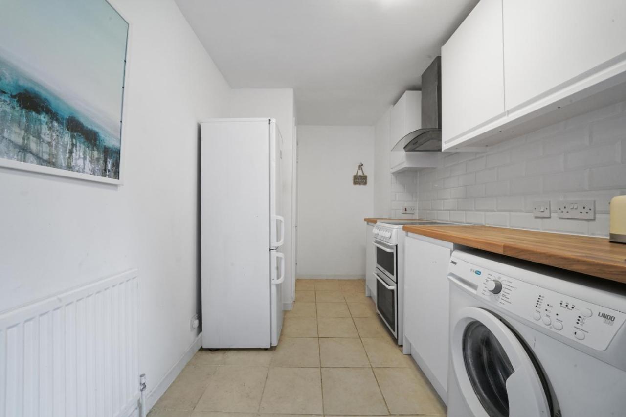 Modern Deluxe 1 Bed Bermondsey Bridge Apartment London