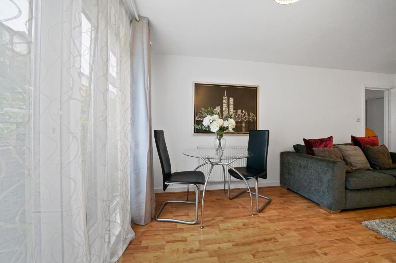 Modern Deluxe 1 Bed Bermondsey Bridge