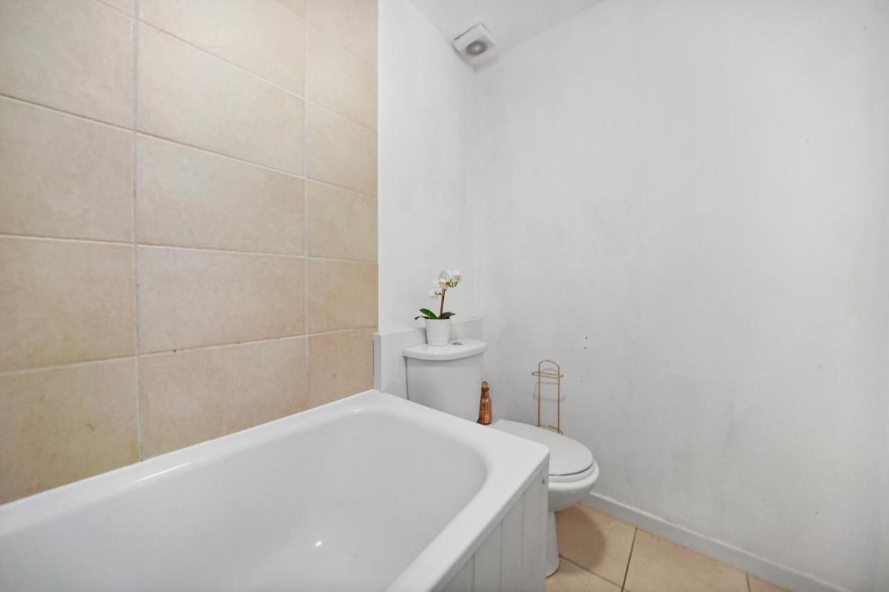 Apartment Modern Deluxe 1 Bed Bermondsey Bridge