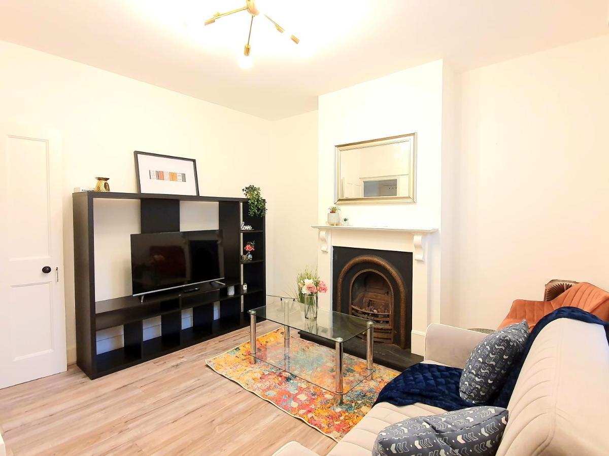 Holiday home Wimbledon Ideal 1 Bedroom Ground Floor With Garden London