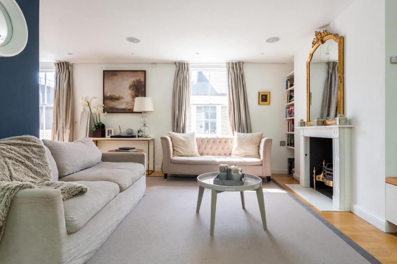 New Stunning 5bd Mews House