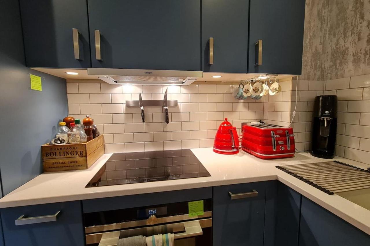 Apartment Stylish And Modern 1 Bedroom In Farringdon London