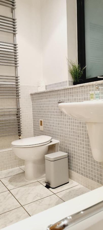 Luxury Canary Wharf With Free Parking Apartamento *