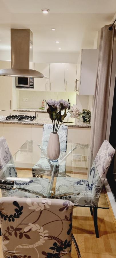 Luxury Canary Wharf With Free Parking * Londres