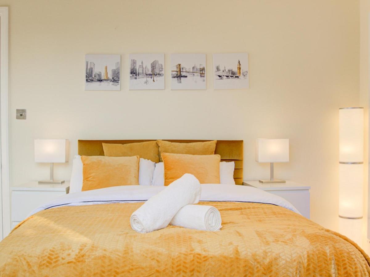 Apartment Pass The Keys Lovely 2-bedroom Flat With Balcony And Great Views