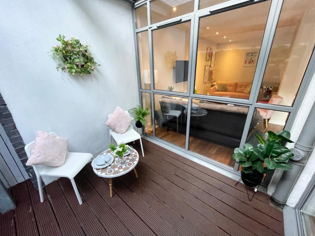 Large American Loft Style Close To Centre Apartamento *