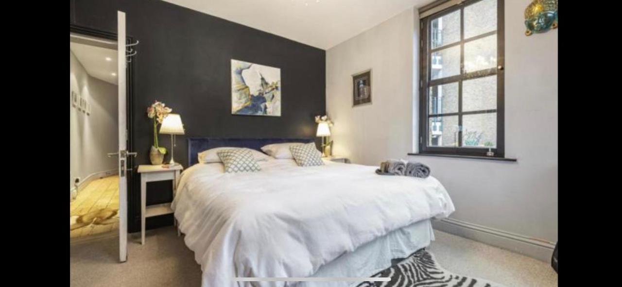Shad Thames Pied-A-Terre Exquisite Historic Warehouse Air Conditioning Private Parking Garden & Balcony Next To Shard With Views Londres