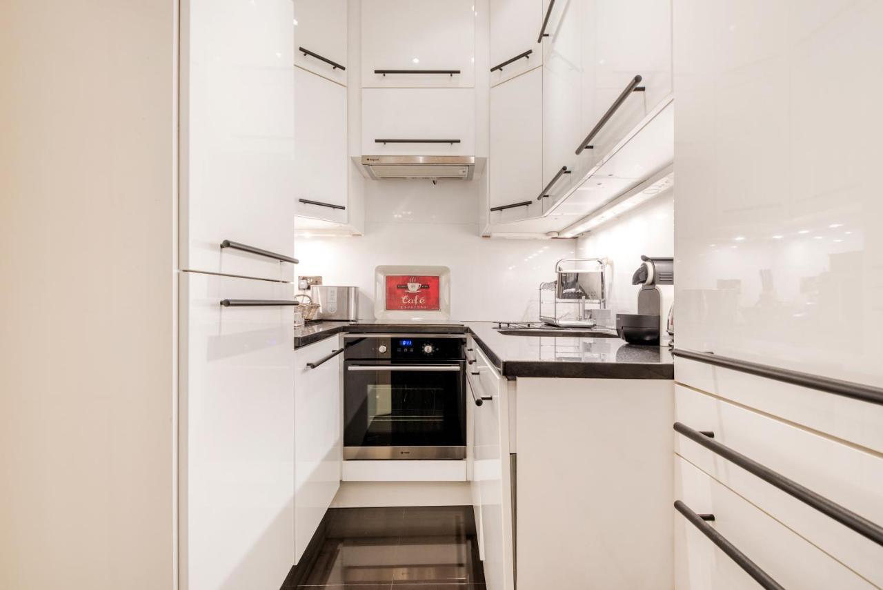 Classy And Spacious One Bedroom Flat In Amazing Location London