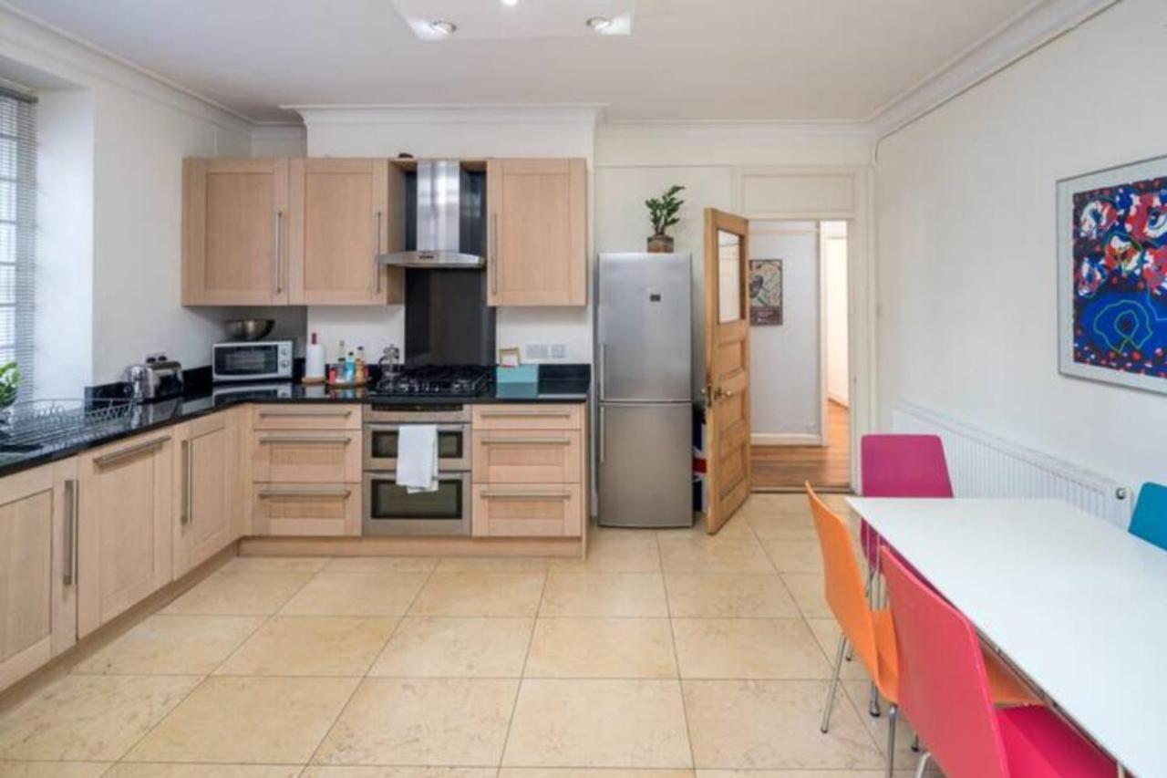 Apartment Cosy 2 Bedroom In Bayswater *