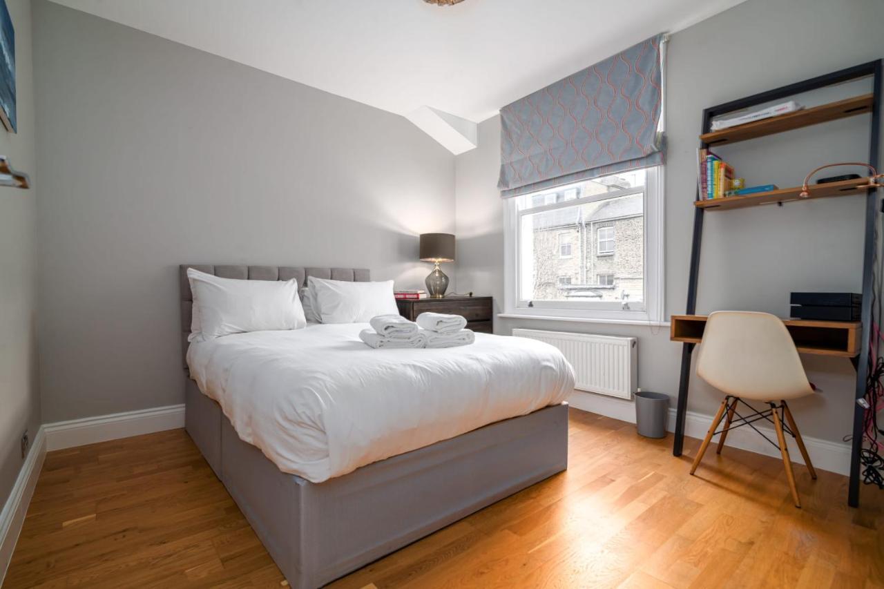 Appartement Guestready - Family-friendly Flat In Battersea Londen