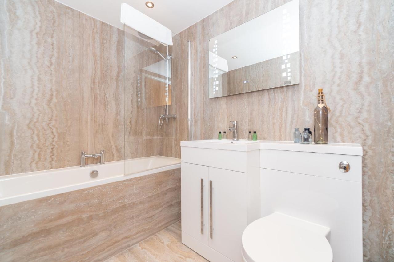Apartment Stunning Hyde Park London