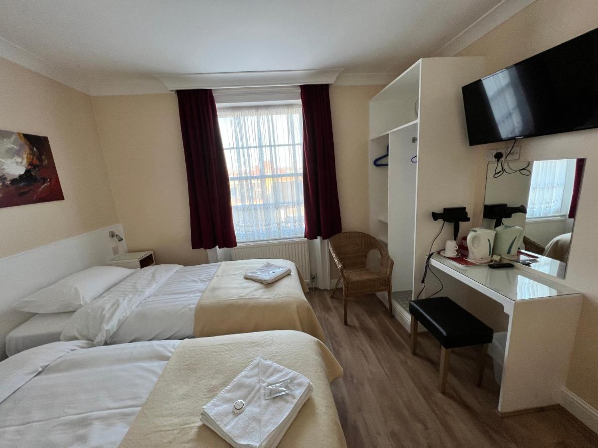 Melbourne House Hotel London