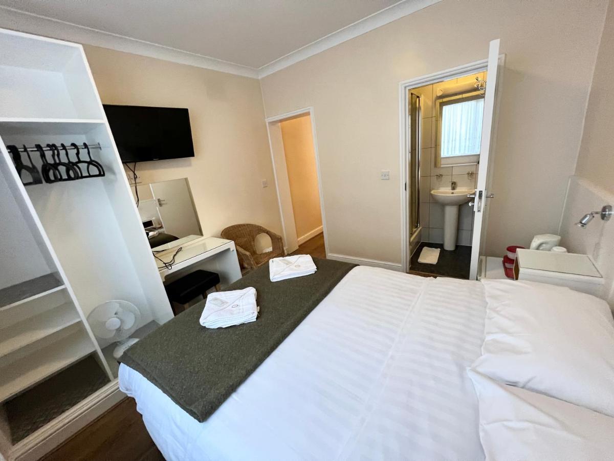 Melbourne House Hotel London