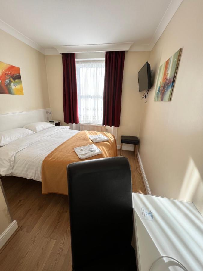 Melbourne House London