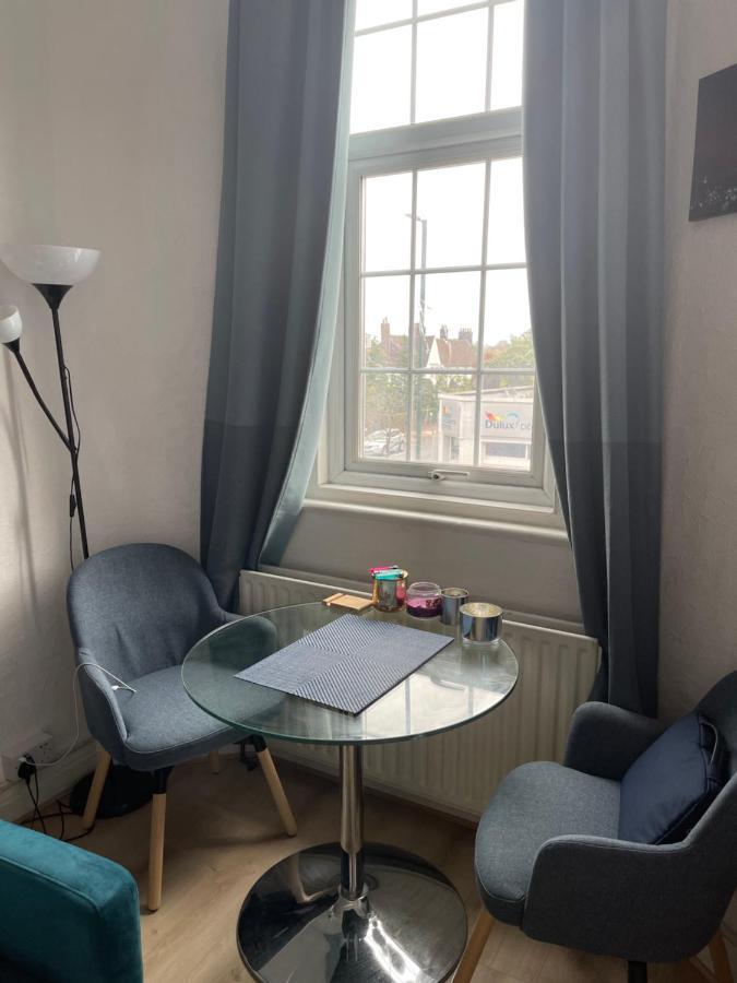 Flat Finchley Rd Nw11 Apartamento Londres