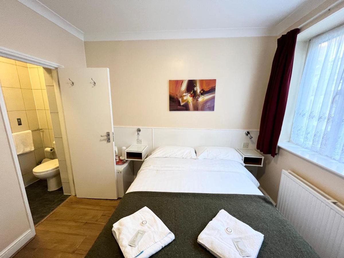 Melbourne House Hotel London