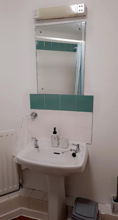 Apartment 1 Bed Apartment, Peckham Rye *