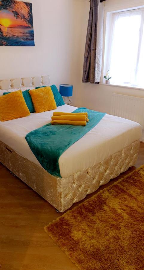 1 Bed Apartment, Peckham Rye Apartment *
