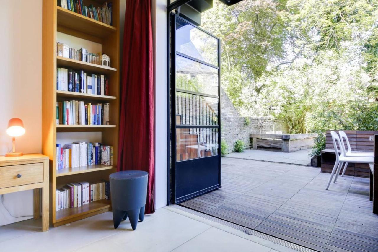 Stylish Bright W Private Garden Apartment