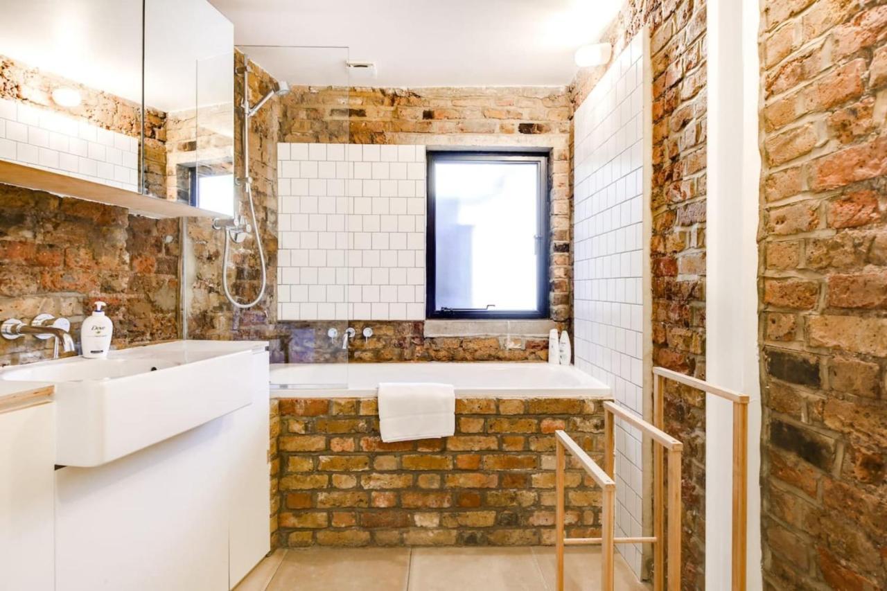 Apartment Stylish Bright W Private Garden *