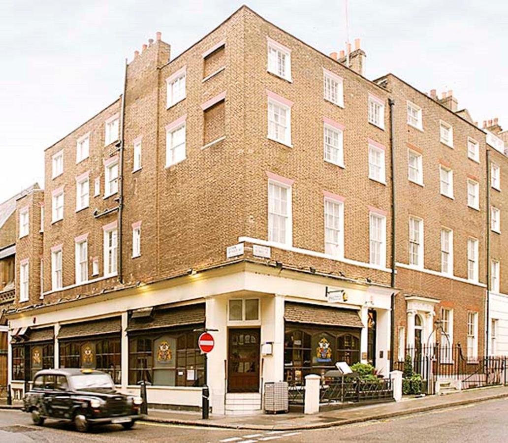 17 Hertford Street Apartahotel 3*