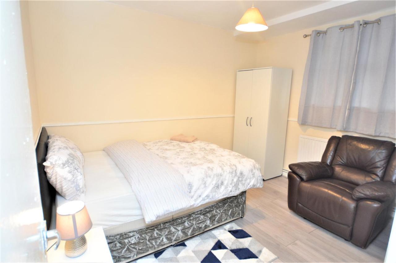 Zone 1, 3bedroom Maisonette With A View Apartamento