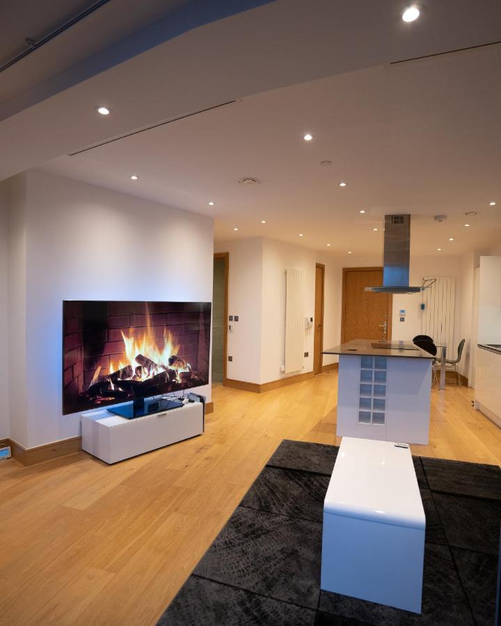 Canary Wharf Luxury Apartment With Panoramic Views Apartment *
