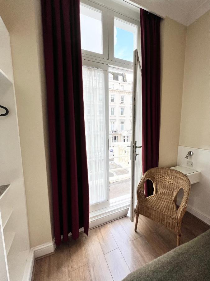 Melbourne House Hotel London