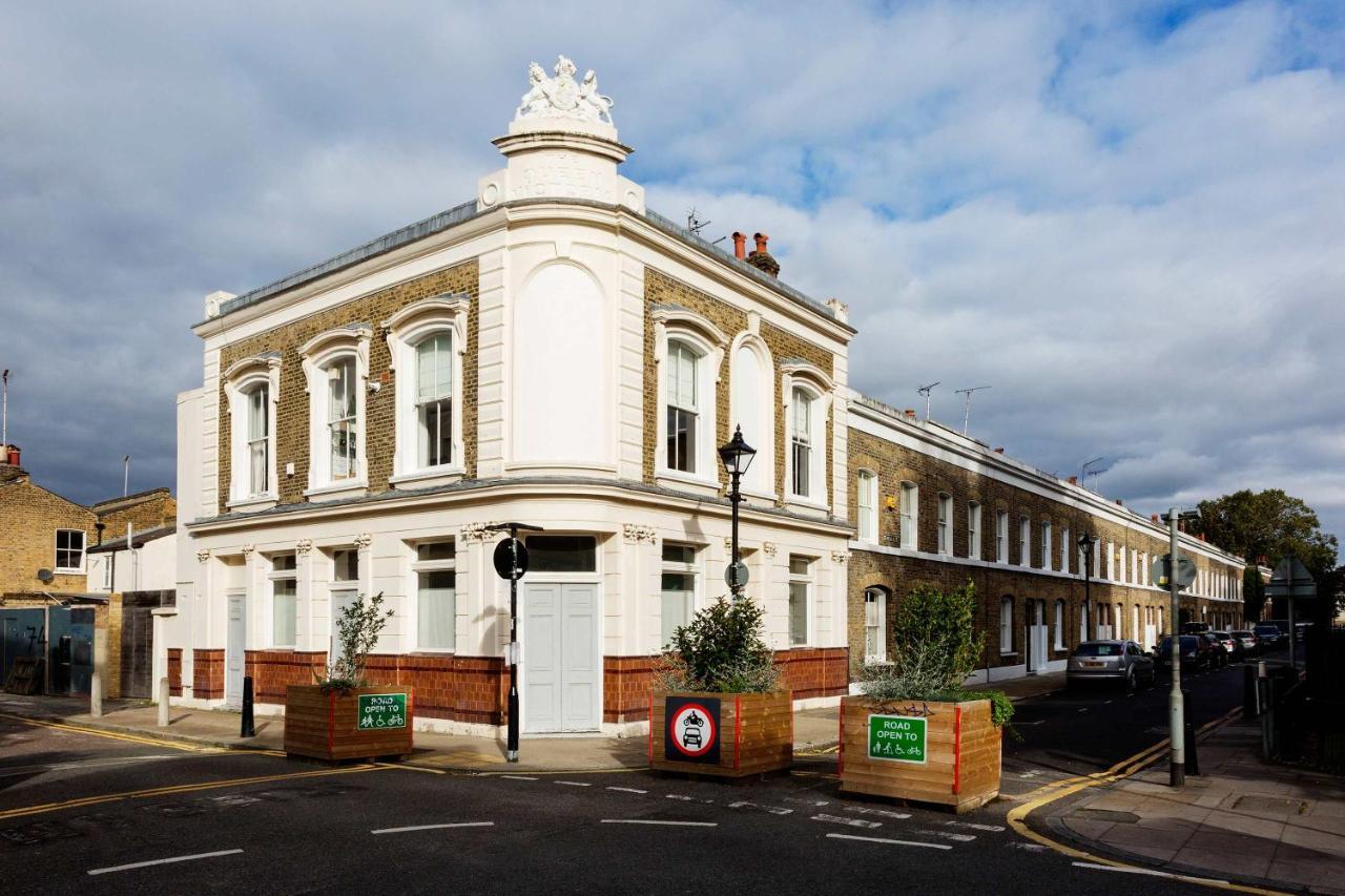 Veeve - Raise The Bar Apartment London