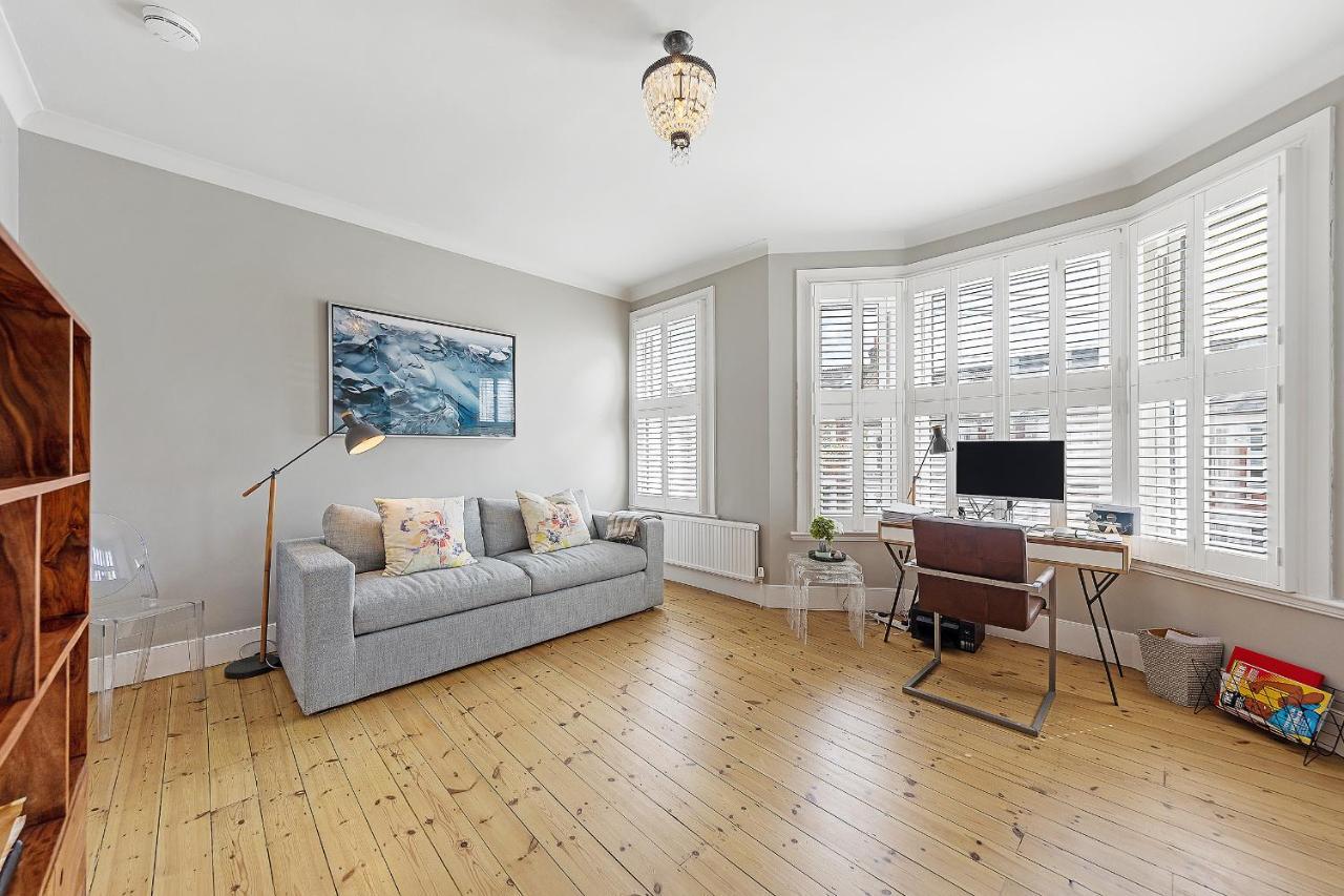Veeve - Clapham Fairytale Londen