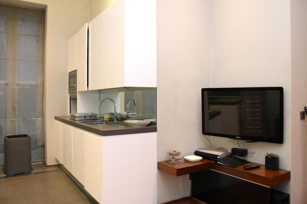 The Kensington Apartment