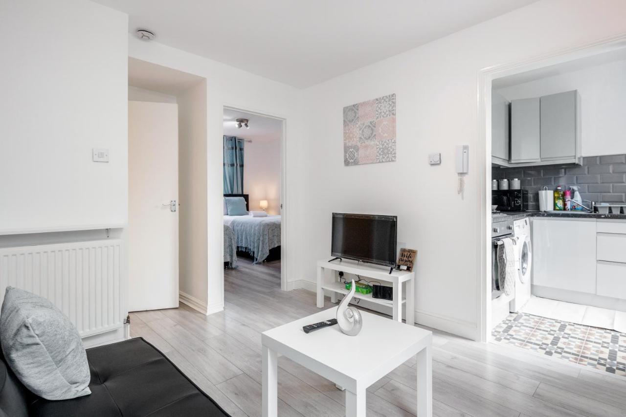 Beautiful 1-bed In Lewisham Londen