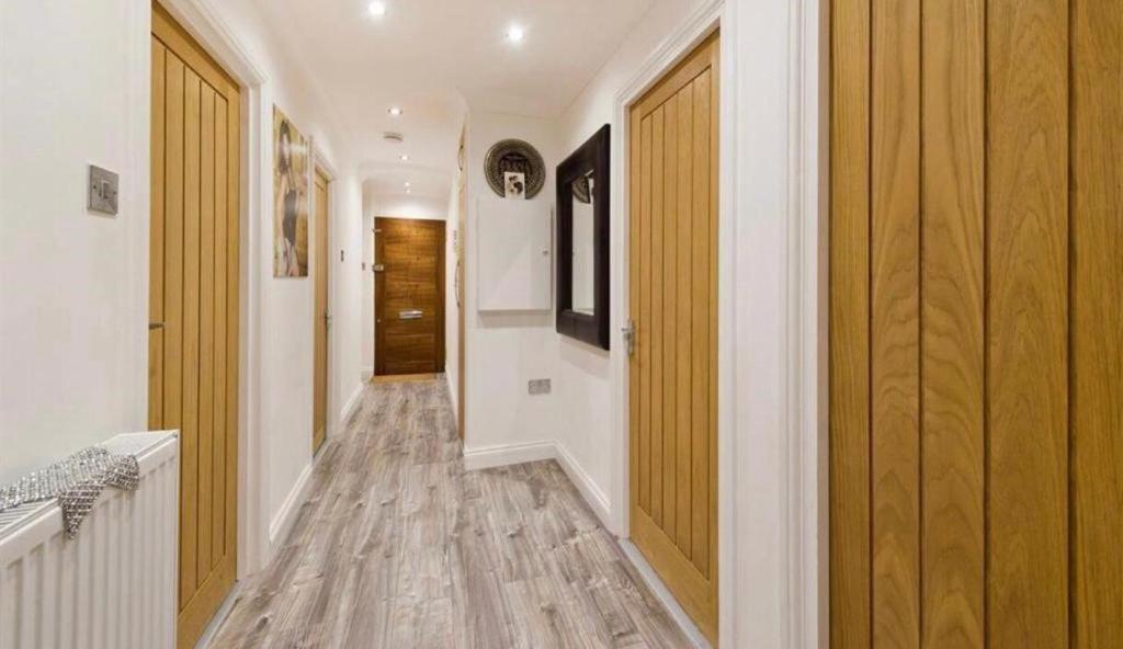 Apartment Luxury Triple Little Venice, London