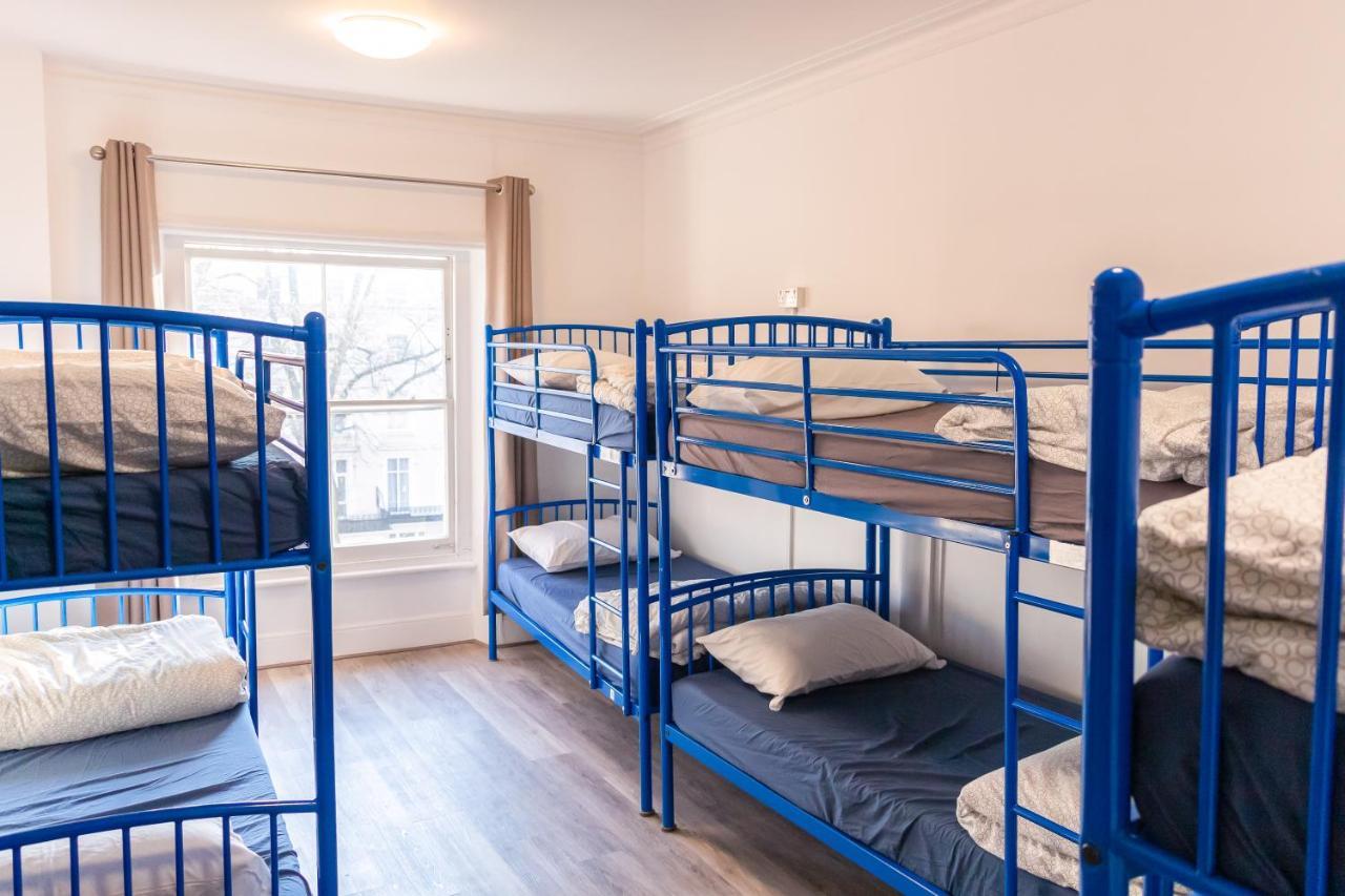 Urbany 18-40 Years Old Hostel *