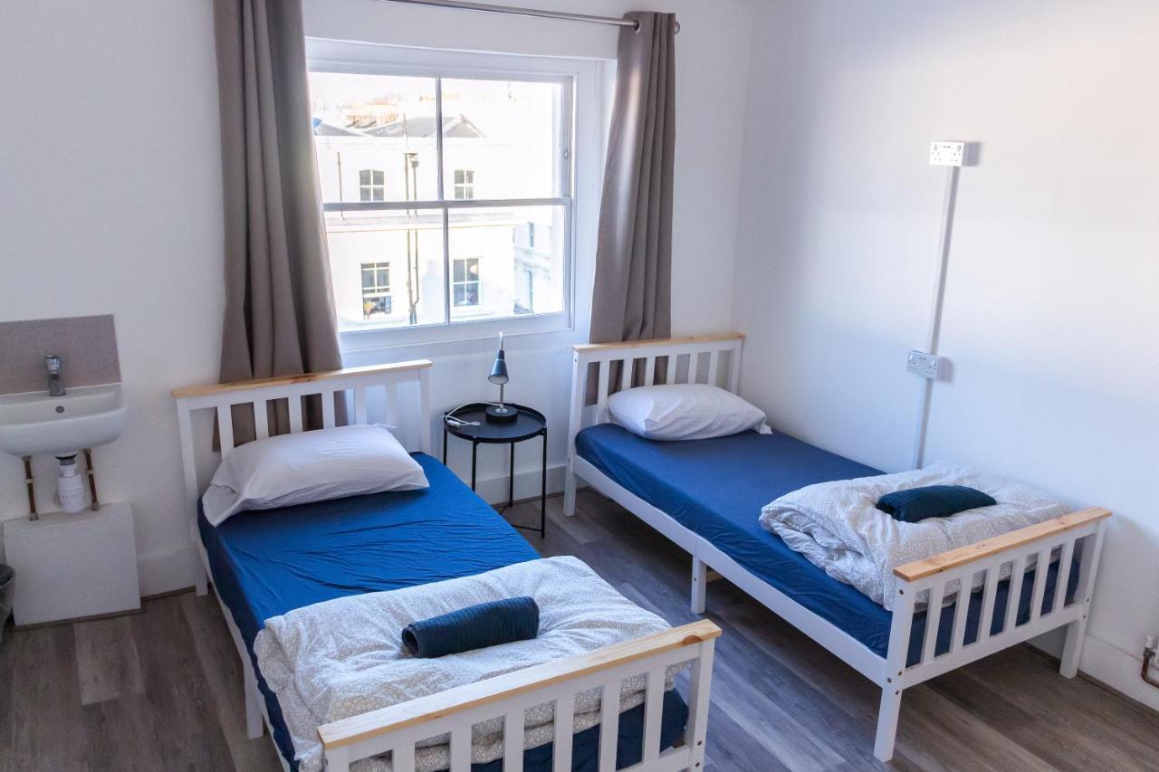 Hostel Urbany 18-40 Years Old London