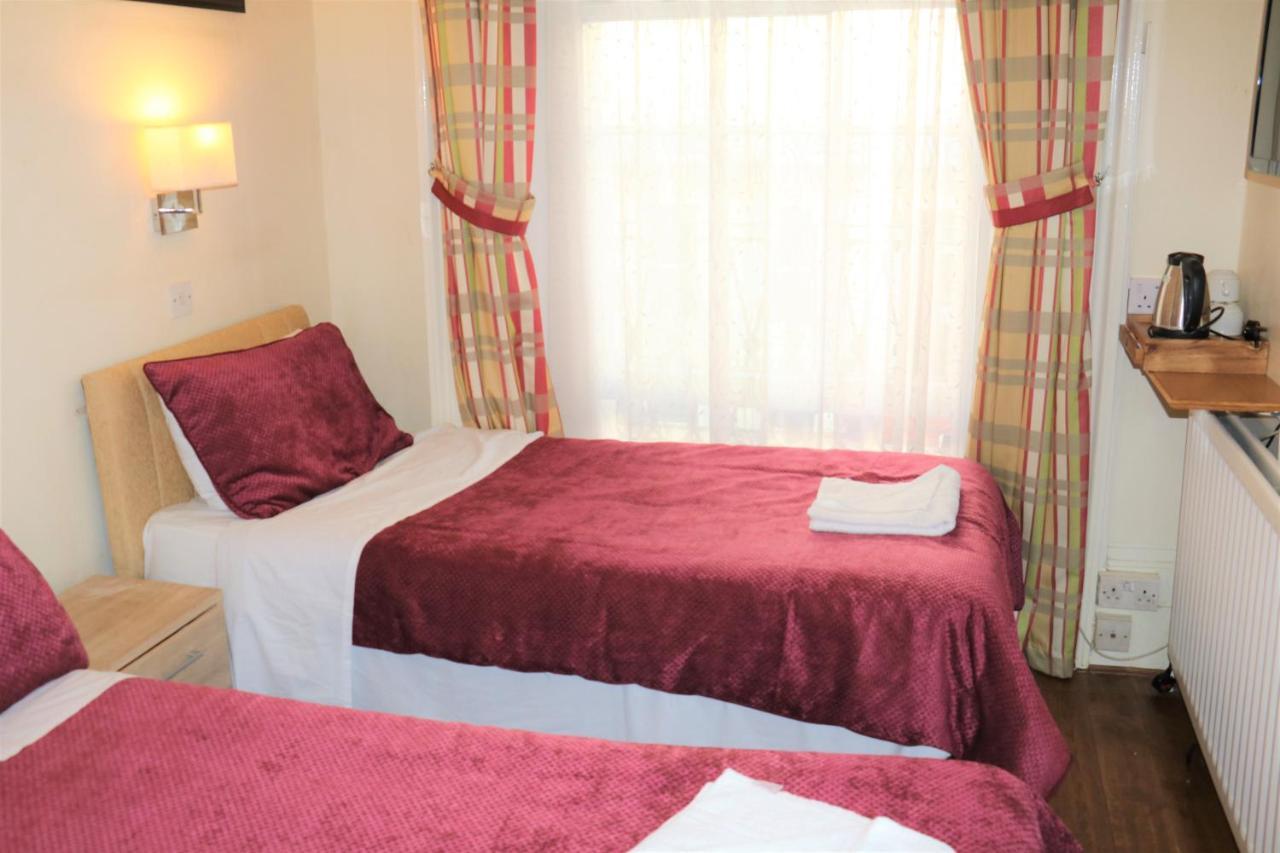 Gasthuis Barry House 3*