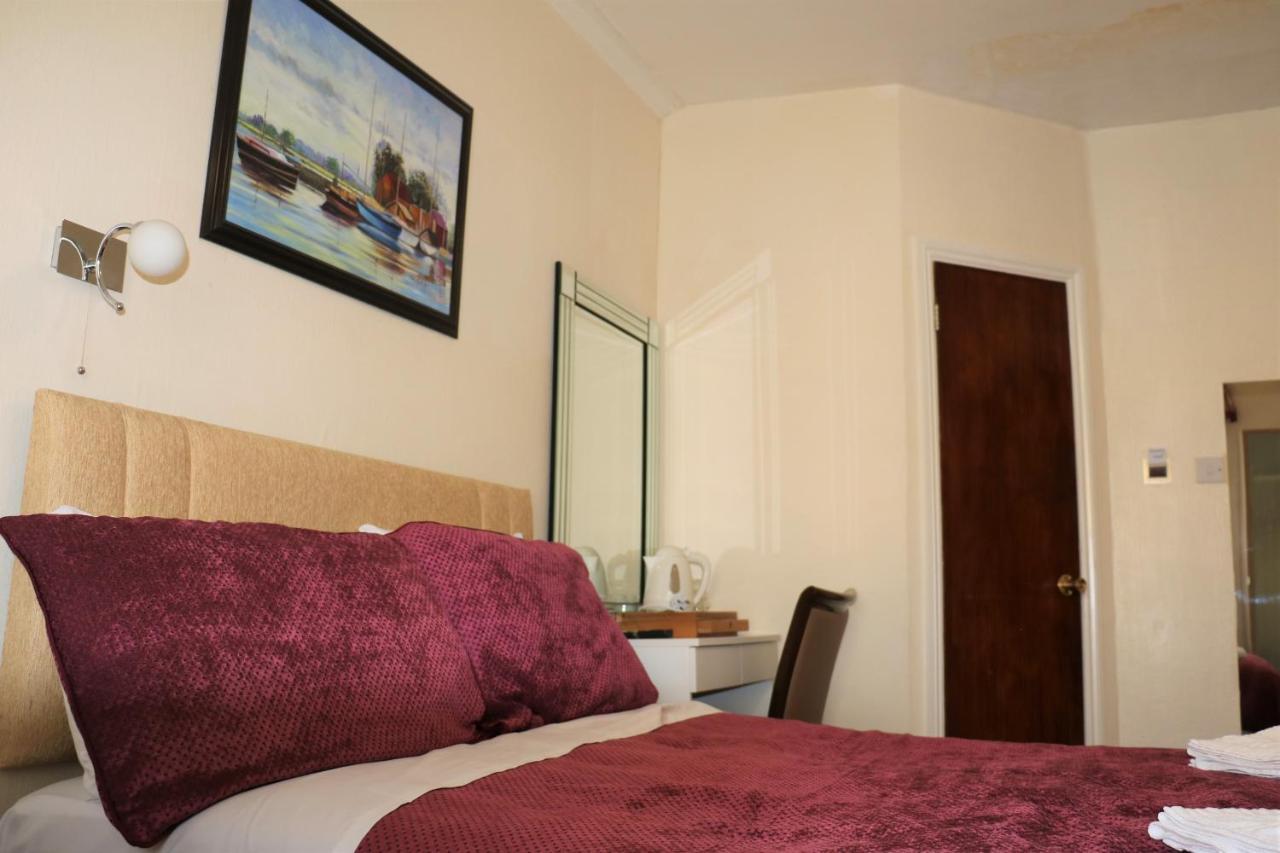 Gasthuis Barry House 3*