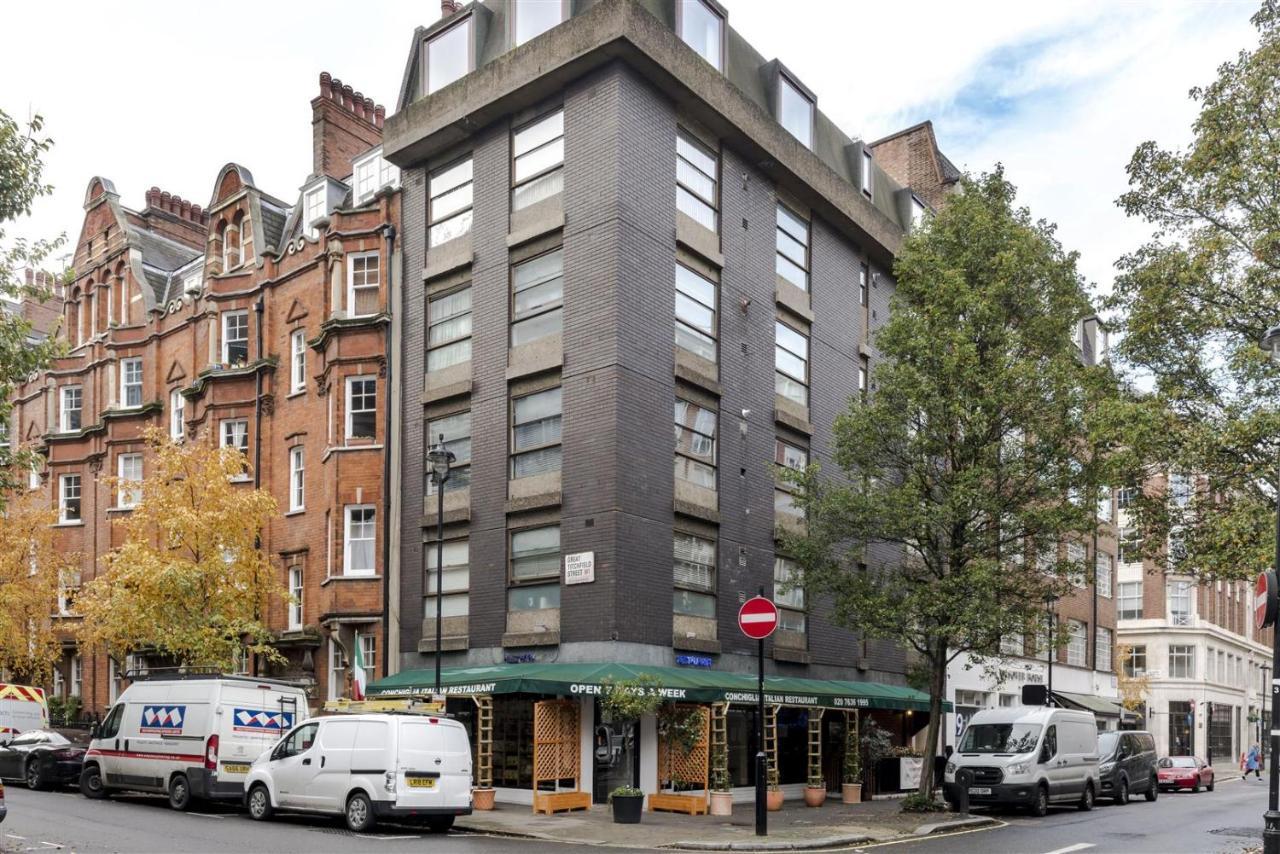 Stunning Oxford Street Furnished Apartment *