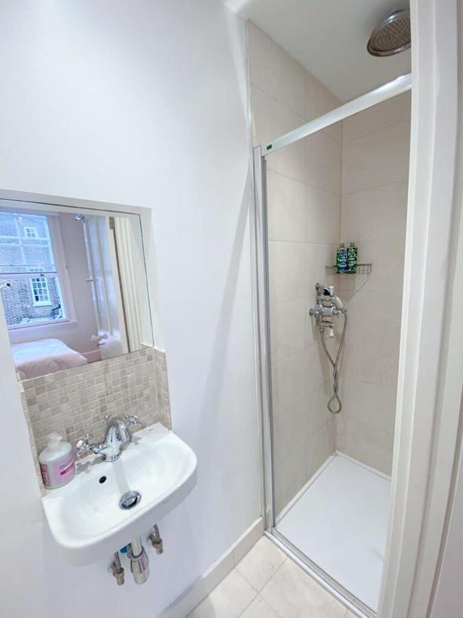 Peaceful House By Regents Canal Guest house *