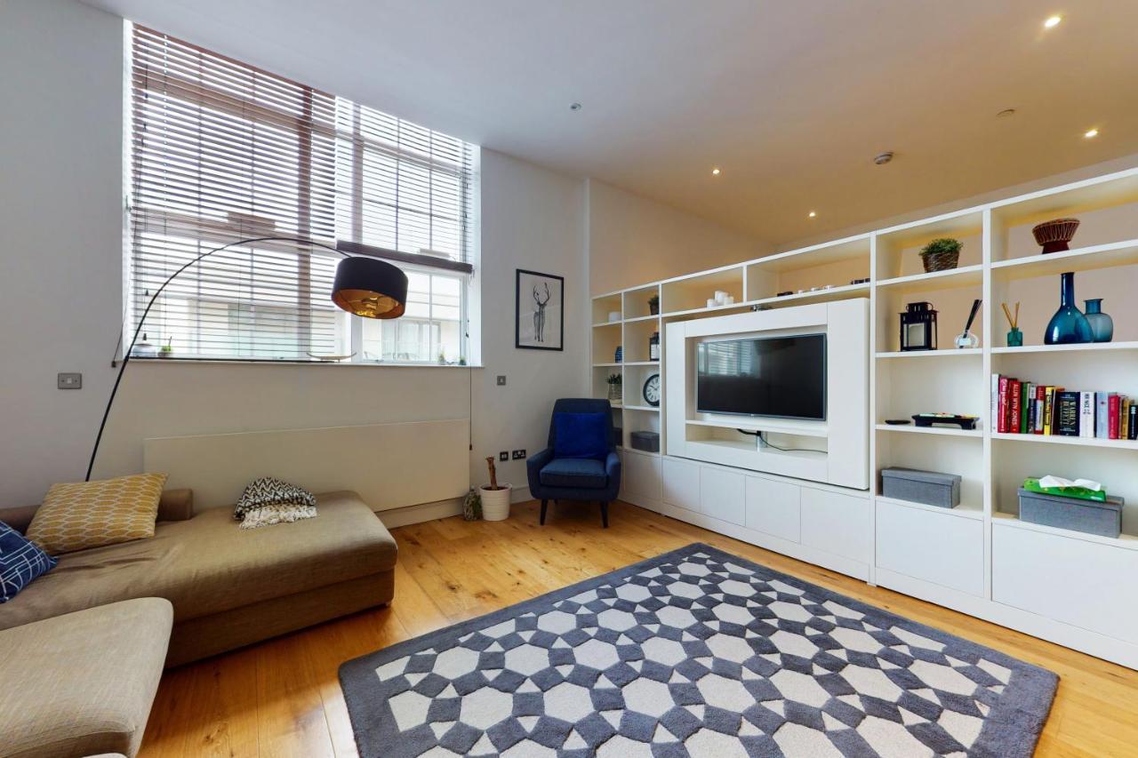 Apartment Luxury Spacious 1 Bed Loft In Claphambrixton Area London