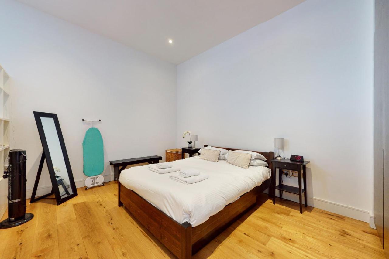 Luxury Spacious 1 Bed Loft In Claphambrixton Area Londen