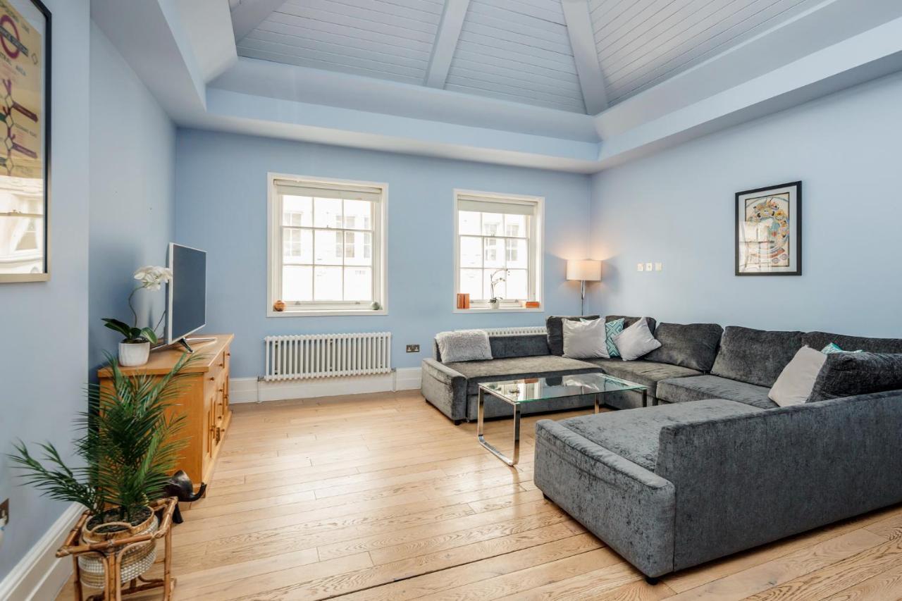 Covent Garden Penthouse For 8 Apartment London