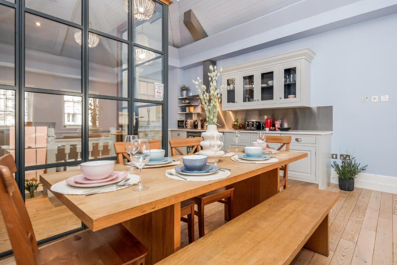 Covent Garden Penthouse For 8 Apartment London