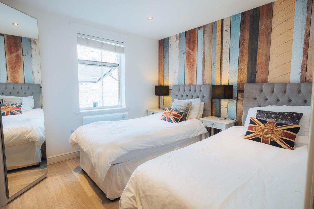 Beautiful Family For 6 Apartment London