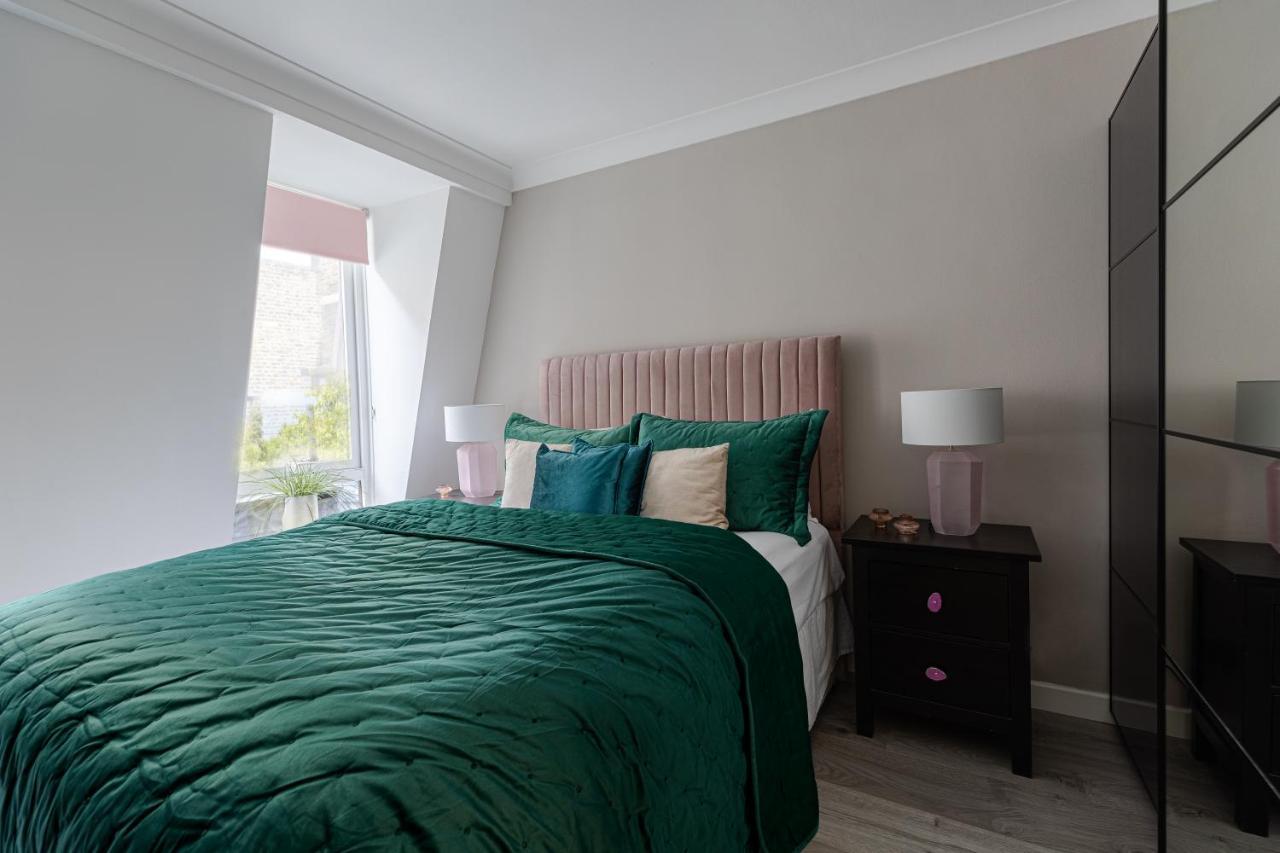 Apartment Explore The Exquisite West-end From A Harrods Family And Couple