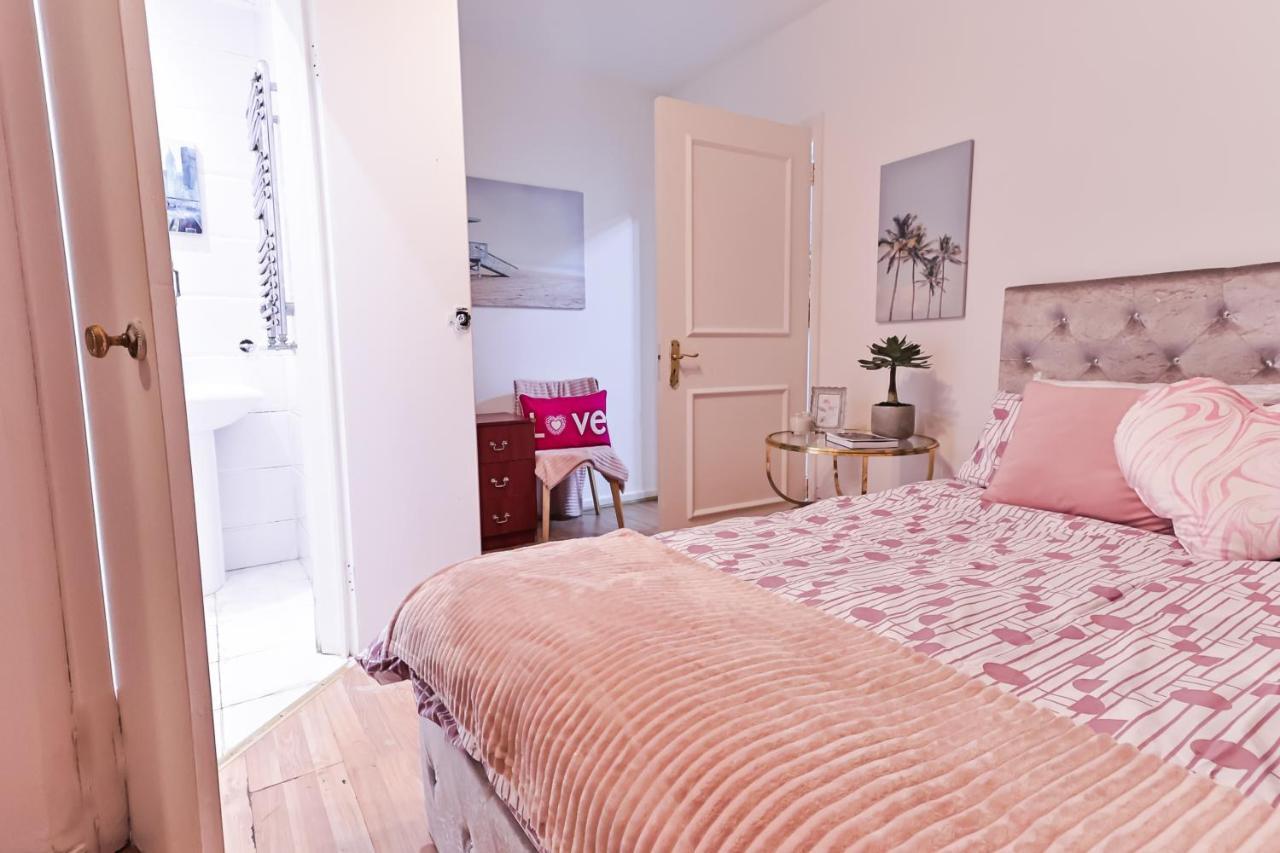 Gorgeous 4 Bedroom 5 Bathrooms House In Marble Arch, Near Oxford Street Holiday home *