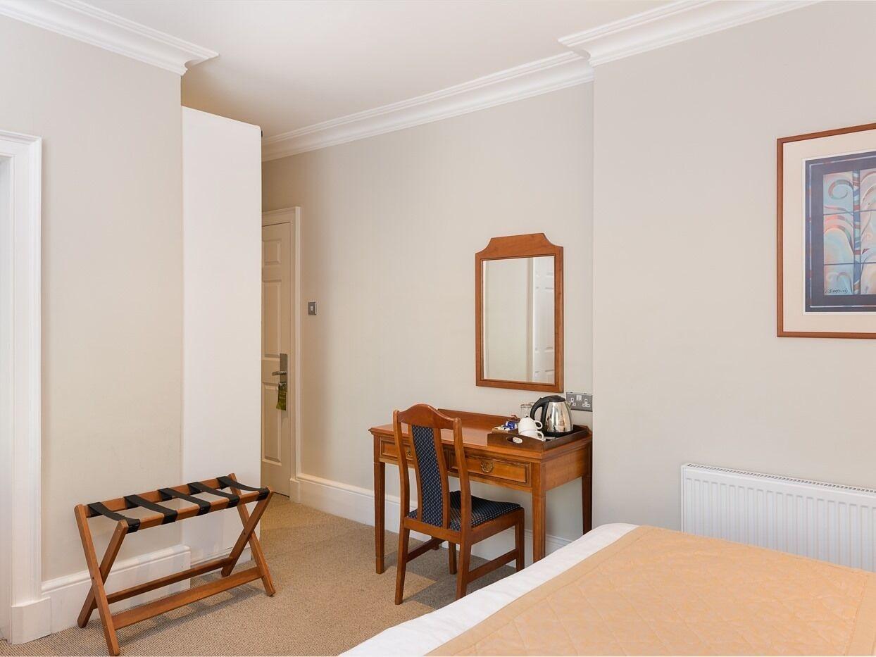 Staunton - Hotel