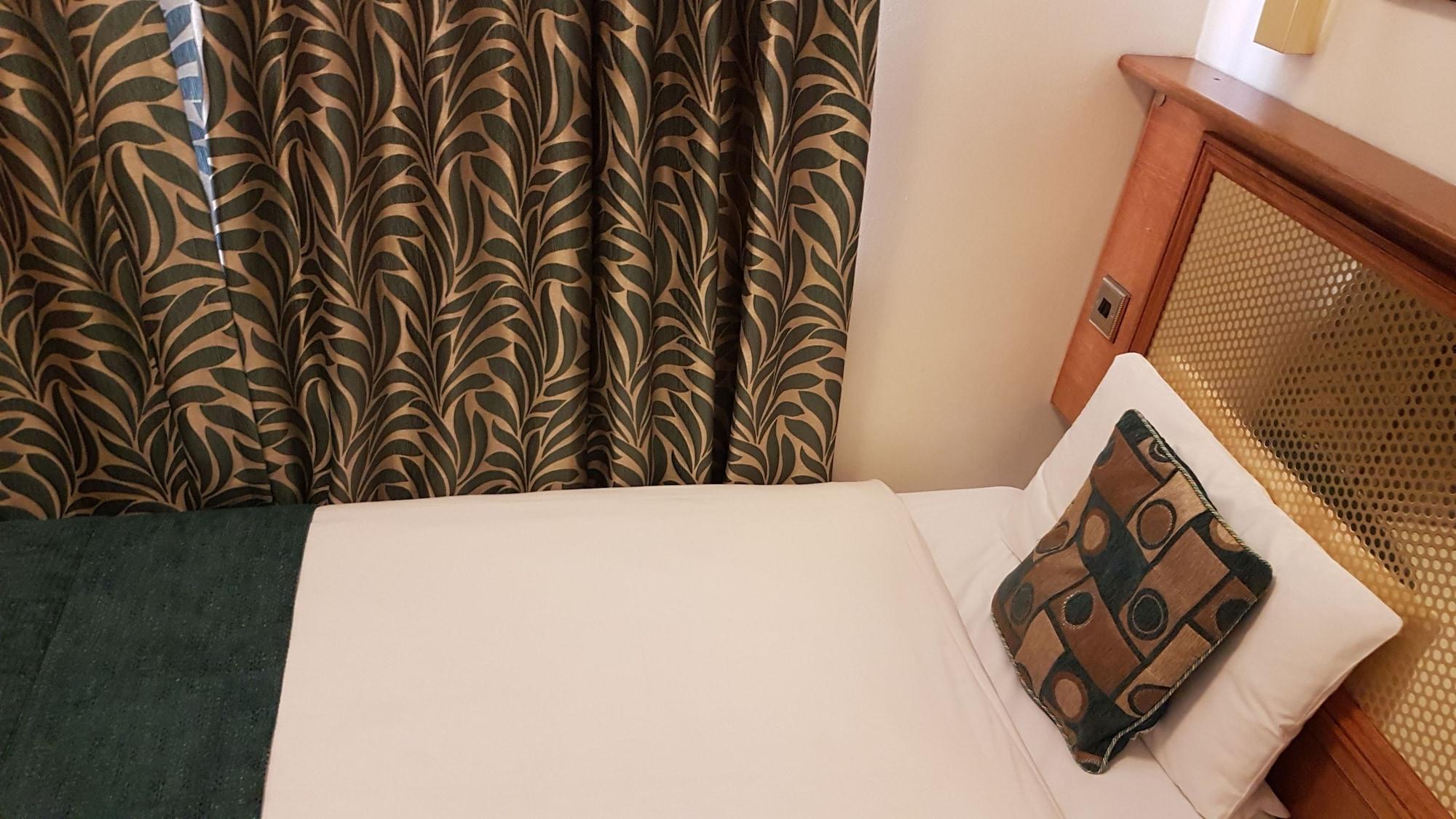 Westpoint 3* London